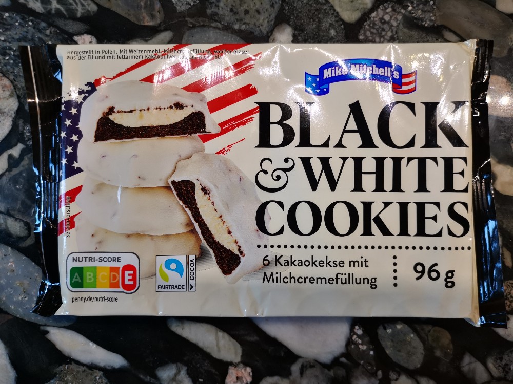 Black & White Cookies, Mit Milchcremefüllung von broberlin | Hochgeladen von: broberlin