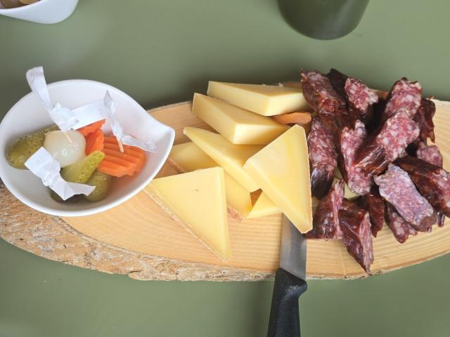 Uploaded by: Paulina B