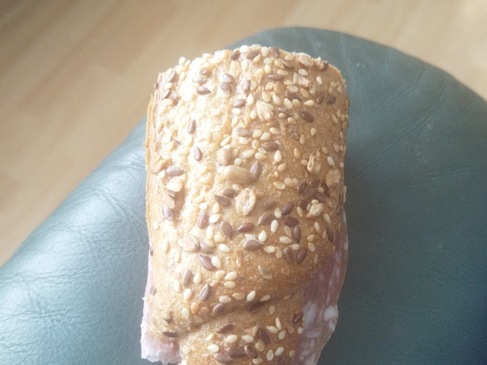 Hochgeladen von: dcc2023