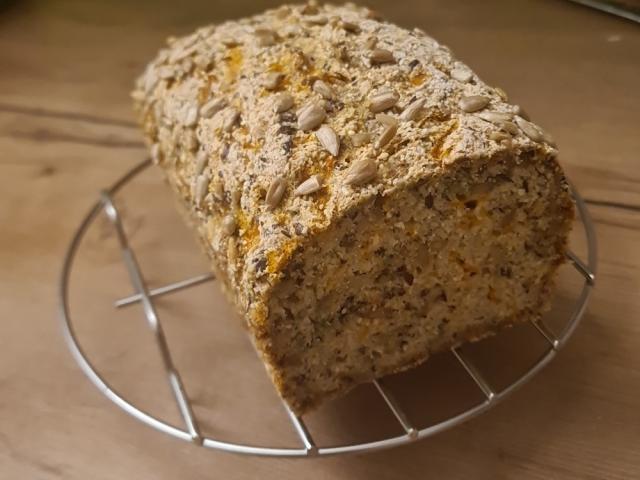 Hochgeladen von: yvesdawn188