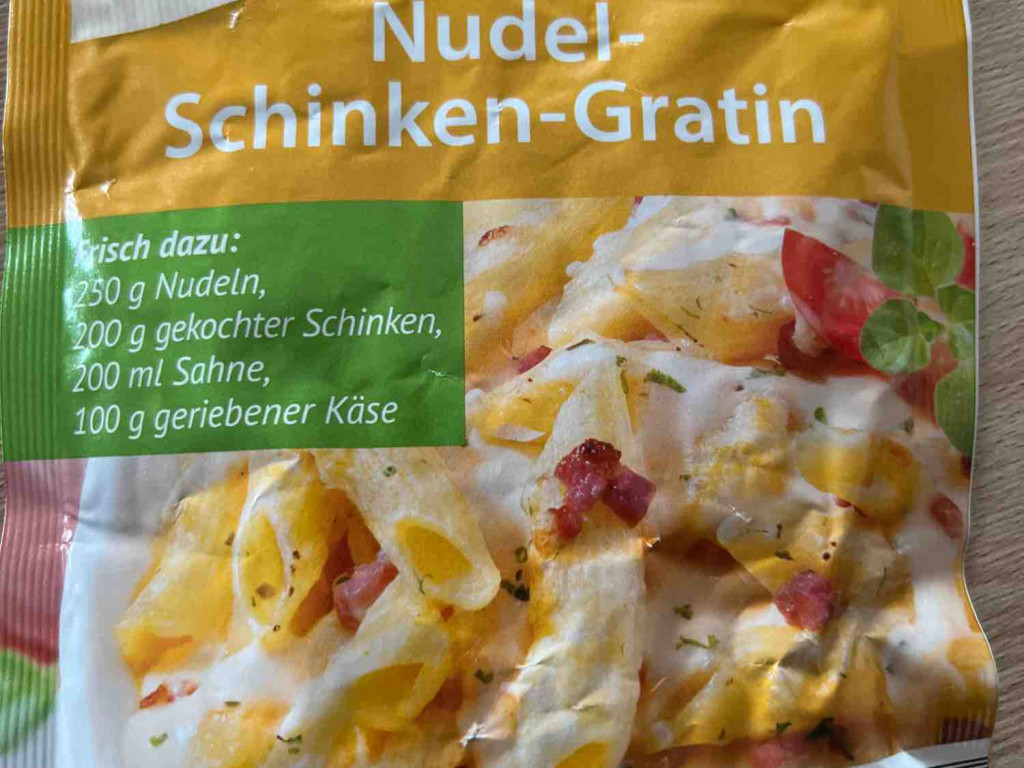 Nudel-Schinken-Geatin (Fertigpackung), Sahne, geriebener Käse, N | Hochgeladen von: schlzn