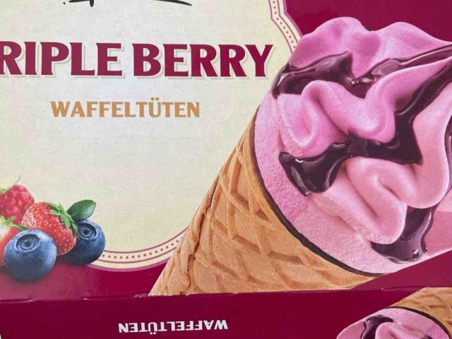 Triple Berry , Ice cream cones  von Shaha | Hochgeladen von: Shaha