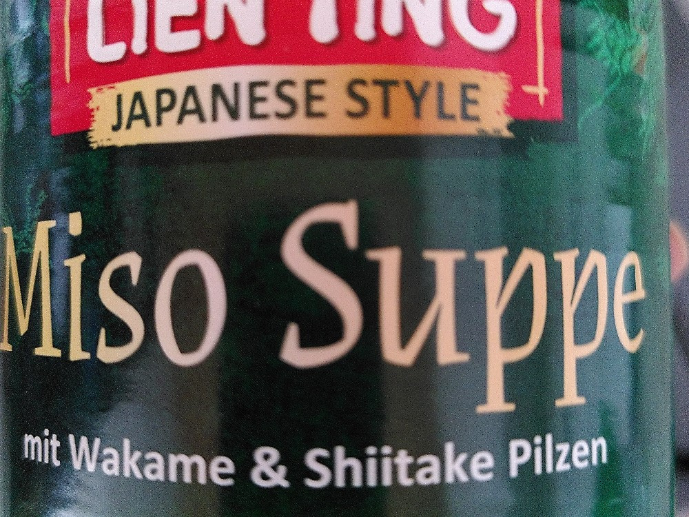 Hochgeladen von: rotezora86