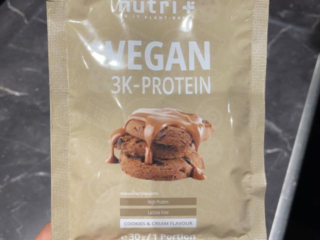 Vegan 3K Protein, Cookies & Cream Flavour von sarinabarvitius | Hochgeladen von: sarinabarvitius