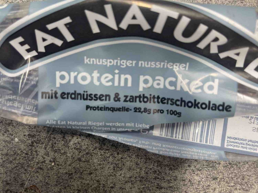 Knuspriger Nussriegel protein packed, mit Erdnüssen & Zartbi | Hochgeladen von: fitsp73