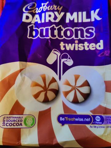 Dairy Milk Buttons twisted von Frogi_30 | Hochgeladen von: Frogi_30