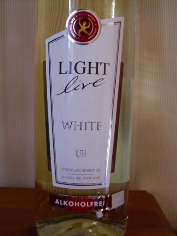Light live white,alkoholfreier Wein | Hochgeladen von: Pummelfee71