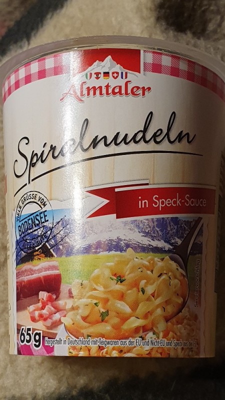 Spiralnudeln, In Speck-Sauce von nicolefeldmann393 | Hochgeladen von: nicolefeldmann393