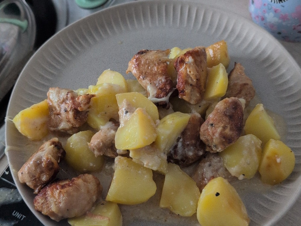 Kartoffel mit chicken von Redy | Hochgeladen von: Redy Kartoffel mit chicken von Redy | Hochgeladen von: Redy