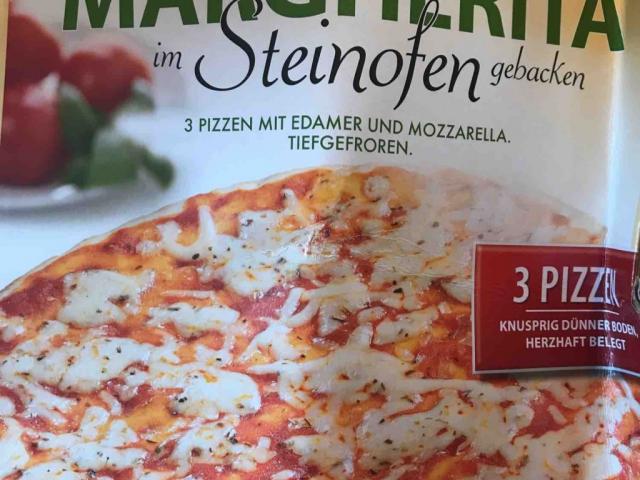 Pizza Margherita, im Steinofen gebacken von Yve1980 | Hochgeladen von: Yve1980