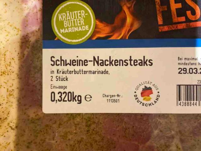 Schweine Nackensteack, mit Kräuterbuttermarinade von Nicolas2772 | Hochgeladen von: Nicolas2772