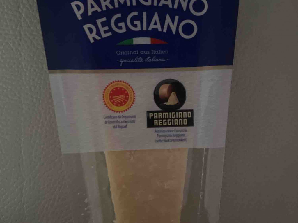 Parmigiano Reggiano von Niknakomax | Hochgeladen von: Niknakomax