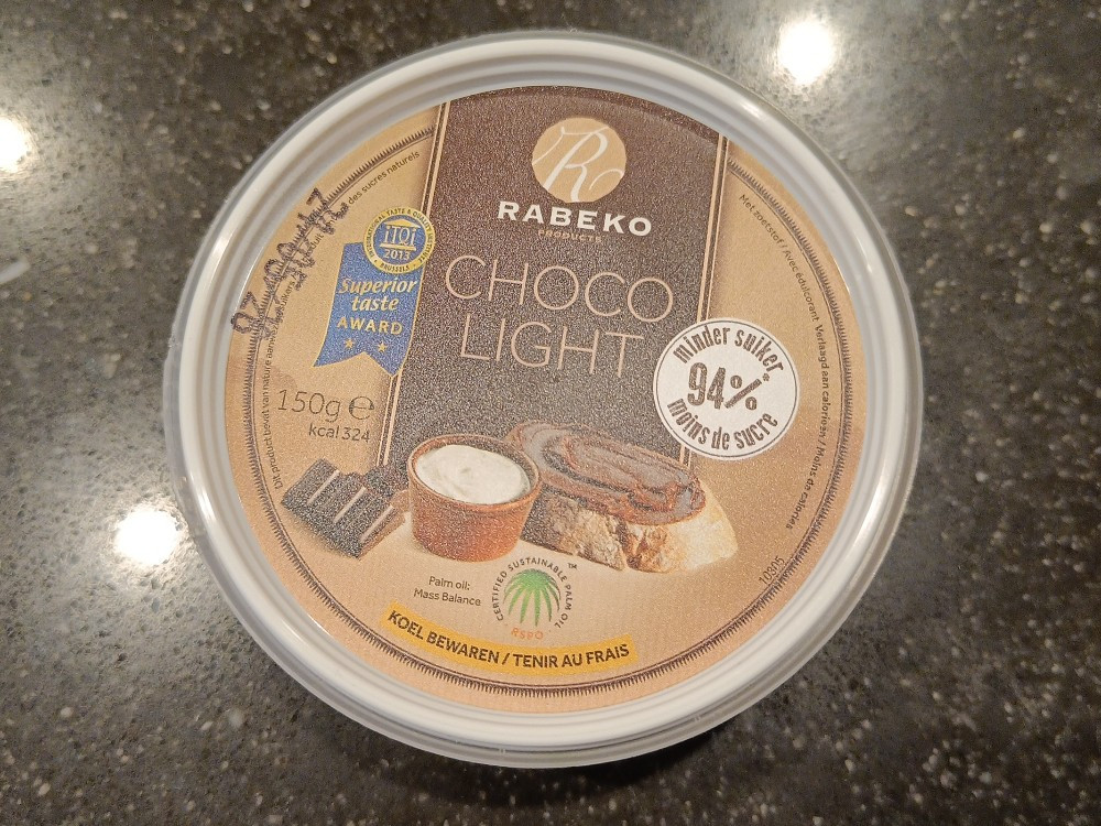 Hochgeladen von: kellyvnds