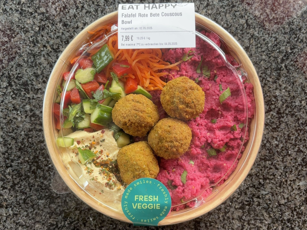 Falafel Bowl, Rote Beete Couscous von ninaaaluni | Hochgeladen von: ninaaaluni Falafel Bowl, Rote Beete Couscous von ninaaaluni | Hochgeladen von: ninaaaluni