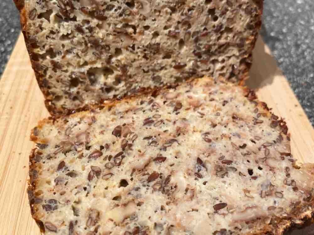 Eiweiß Brot mit Walnüssen von etti135 | Hochgeladen von: etti135