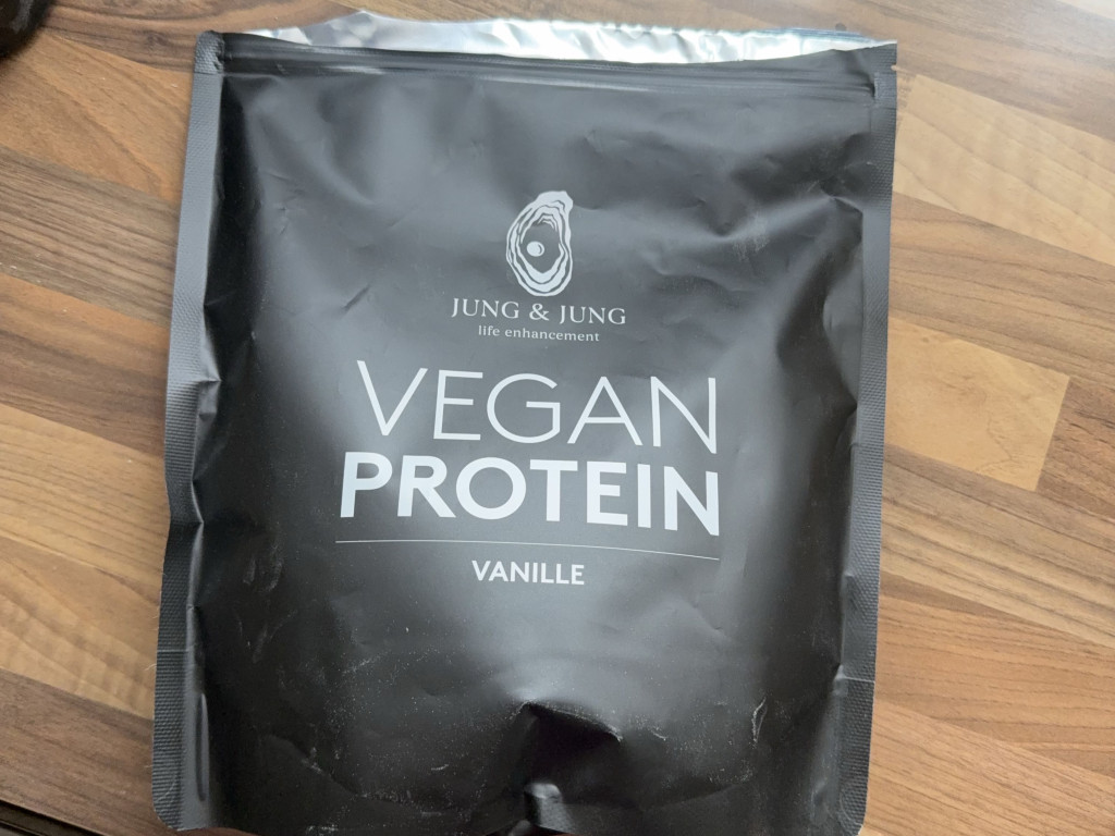 Hochgeladen von: Elvira13