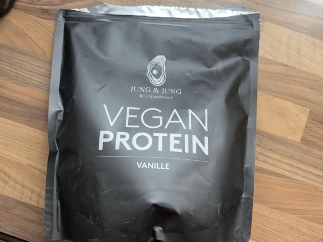 Hochgeladen von: Elvira13 Hochgeladen von: Elvira13