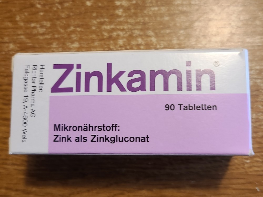 Zinkamin von Magda Neuw | Hochgeladen von: Magda Neuw Zinkamin von Magda Neuw | Hochgeladen von: Magda Neuw