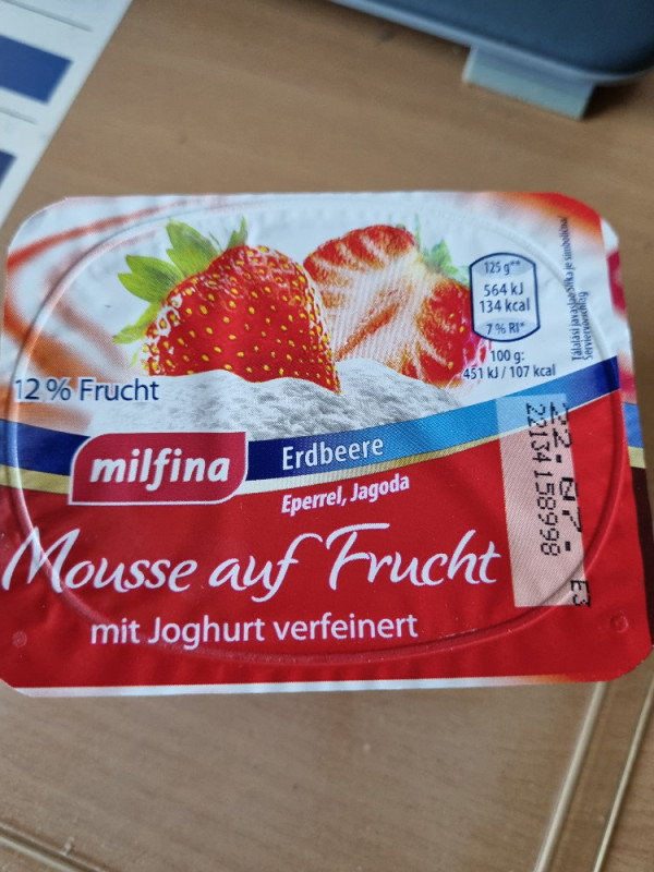 milfina Mousse auf Frucht Erdbeer von BrWe | Hochgeladen von: BrWe