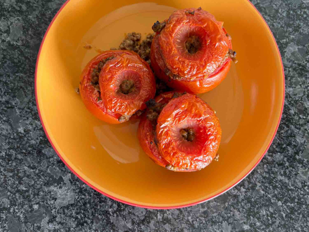 Gefüllte Tomaten, mit Hackfleisch gemischt von Gertrud54 | Hochgeladen von: Gertrud54