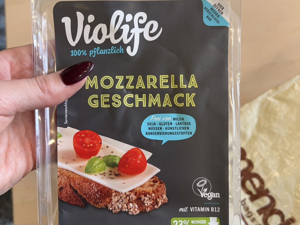 Uploaded by: MelissaJiyu25