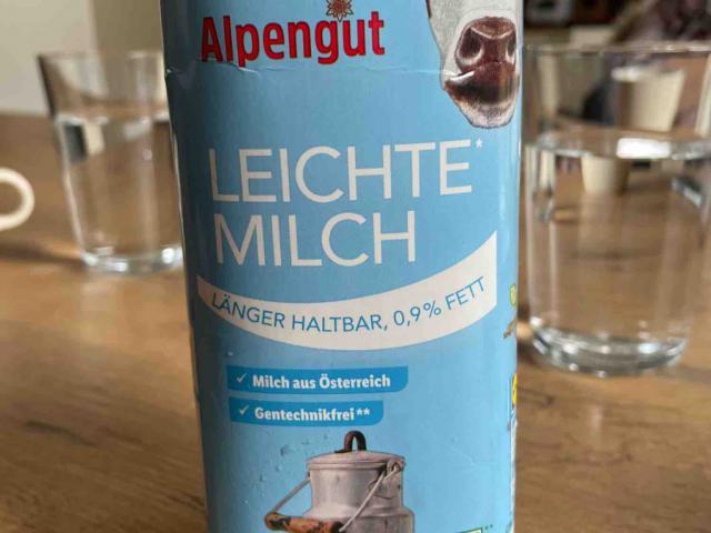 alpengut leichte milch, 0.9% Fett by julian35 | Uploaded by: julian35