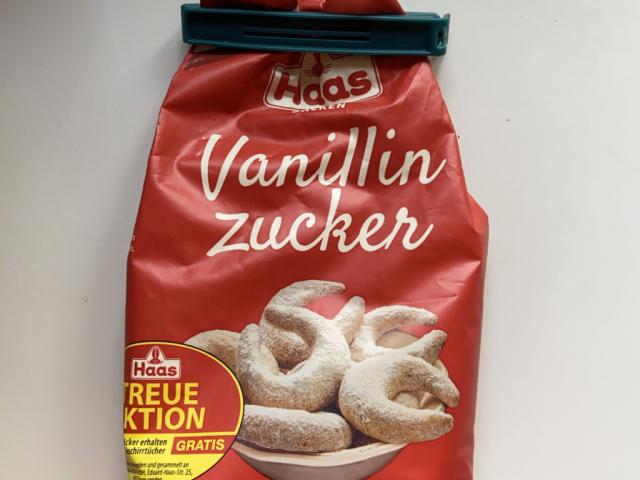 Hochgeladen von: Tofukipferl Hochgeladen von: Tofukipferl