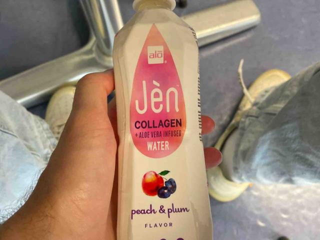 Jèn Collagen von ndimattia | Hochgeladen von: ndimattia