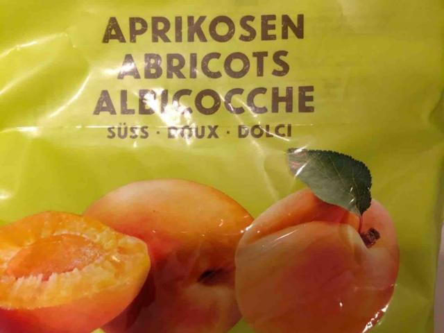 Dried apricots by Miichan | Uploaded by: Miichan