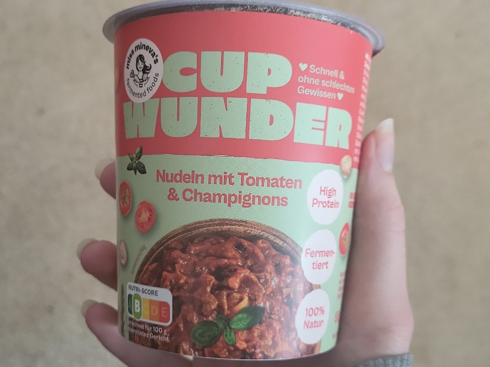 Hochgeladen von: annique