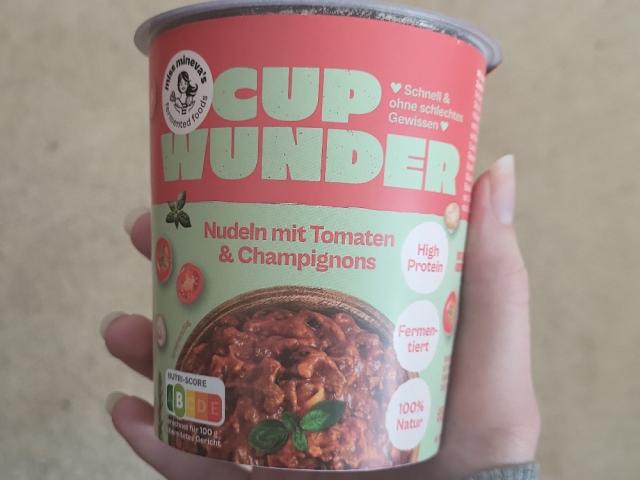 Hochgeladen von: annique