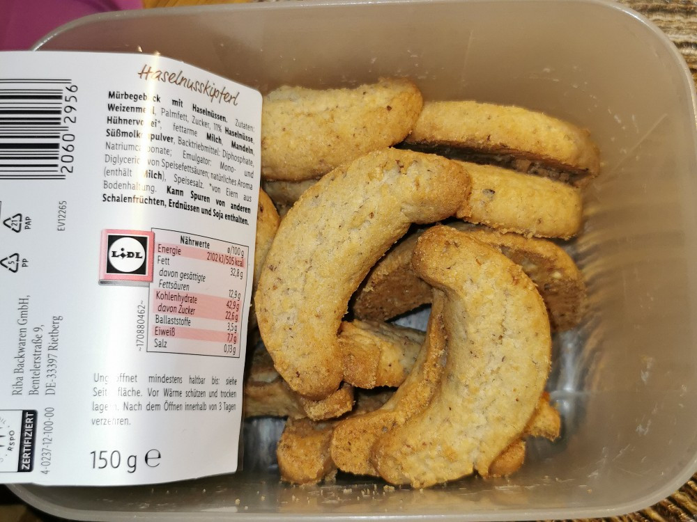 Hochgeladen von: Stella Falkenberg