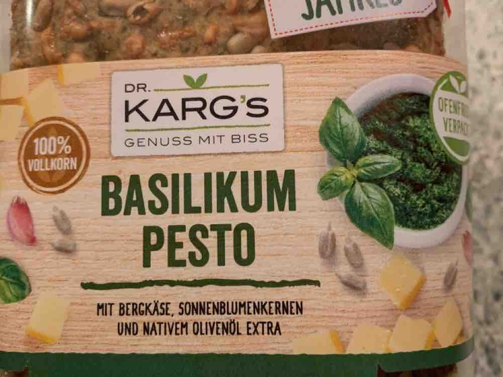 Knäckebrot Dr. Karg?s Basilikum Pesto, mit Bergkäse, Sonnenblume | Hochgeladen von: KaroAs