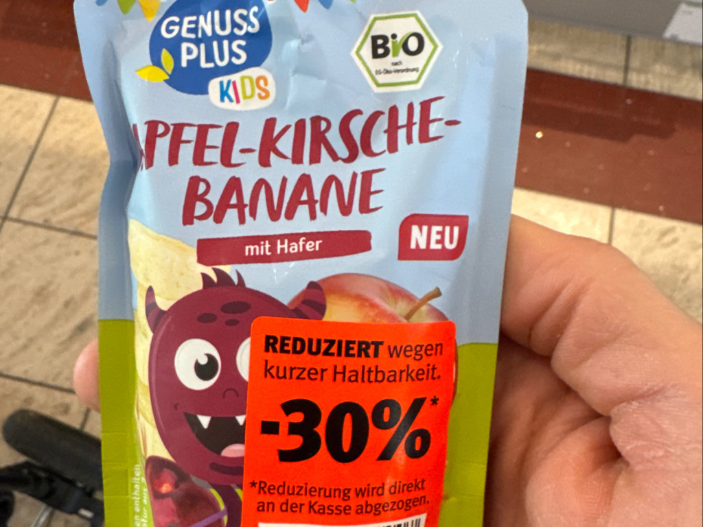 Apfel-Kirsche-Banane, mit Hafer von IBastiI | Hochgeladen von: IBastiI Apfel-Kirsche-Banane, mit Hafer von IBastiI | Hochgeladen von: IBastiI