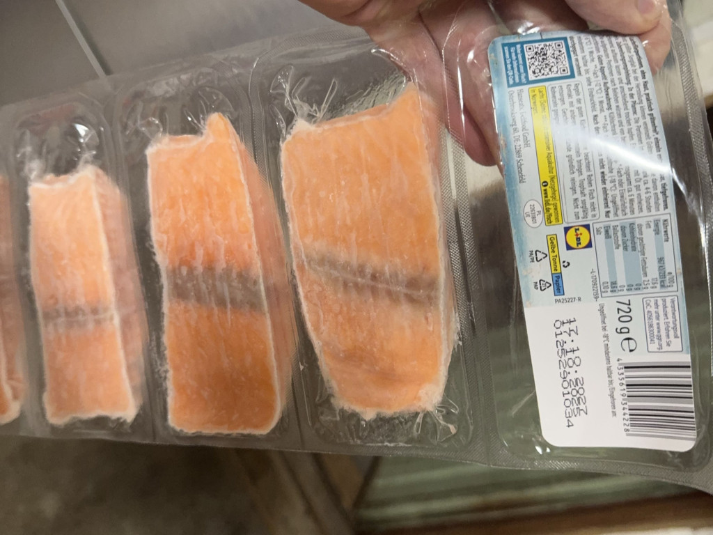 Hochgeladen von: AZ97