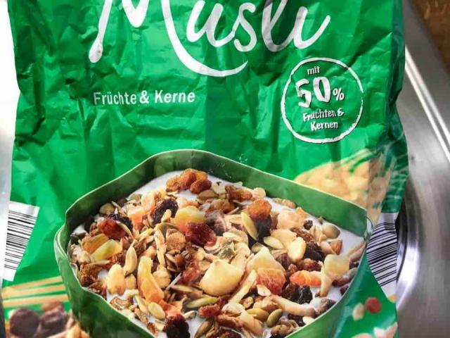 Premium Müsli Früchte&Kerne von saskiaschmidt91 | Hochgeladen von: saskiaschmidt91