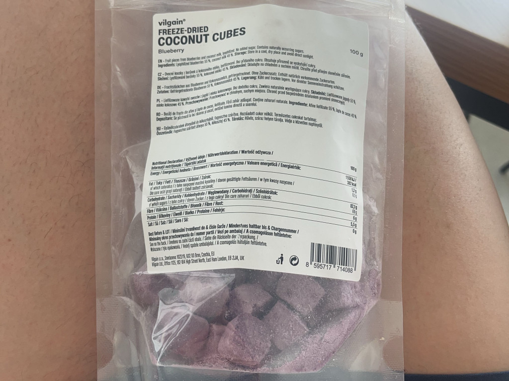 Coconut cubes von keystarter007 | Hochgeladen von: keystarter007 Coconut cubes von keystarter007 | Hochgeladen von: keystarter007