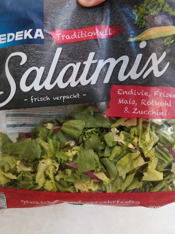 Salatmix, Endive, Frisee,Mais, Rotkohl & Zucchini von Wasser | Hochgeladen von: WasserRatti