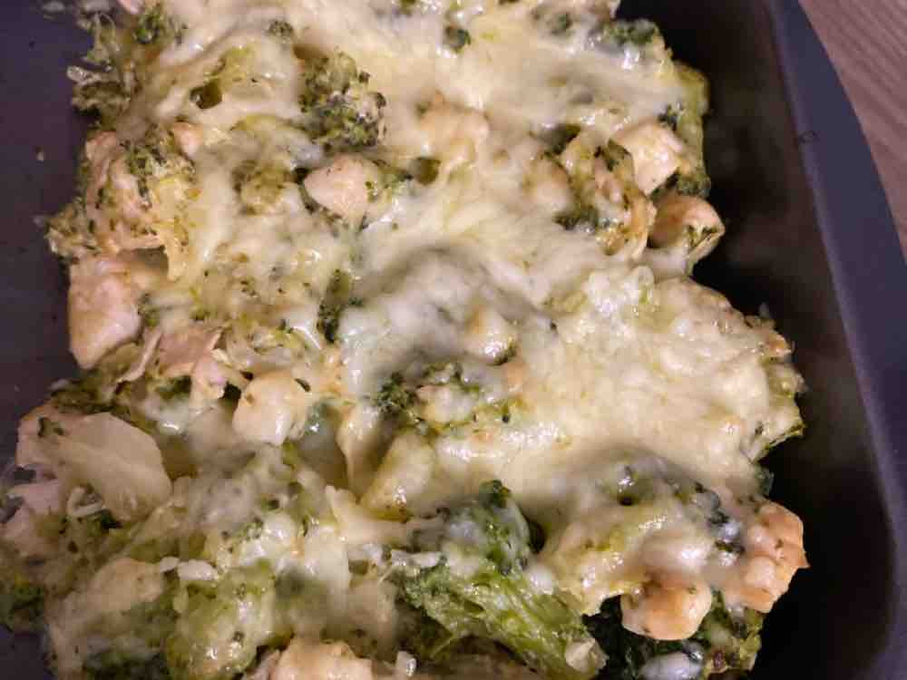 Low Carb Broccoli Hähnchen Auflauf, mit creme fraiche von Furzba | Hochgeladen von: Furzbacke