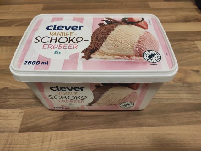 Vanille-Schoko-Erdbeer Eis von manuel.aigner | Hochgeladen von: manuel.aigner