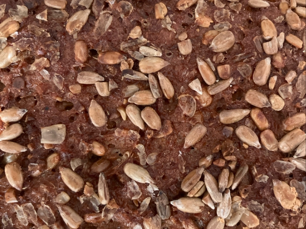 Pfundskerl Dinkel-Vollkorn Brot von Martin Heß | Hochgeladen von: Martin Heß Pfundskerl Dinkel-Vollkorn Brot von Martin Heß | Hochgeladen von: Martin Heß