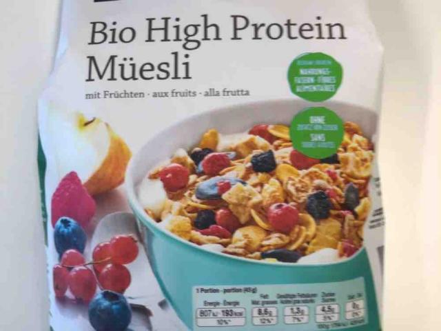 Bio High Protein Müesli, mit Früchten von zlatko.damnjanovic | Hochgeladen von: zlatko.damnjanovic