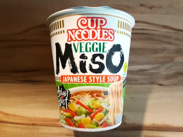 Cup Noodles Miso, 300ml wasser | Hochgeladen von: cucuyo111