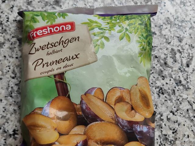 Hochgeladen von: manuTr92 Hochgeladen von: manuTr92