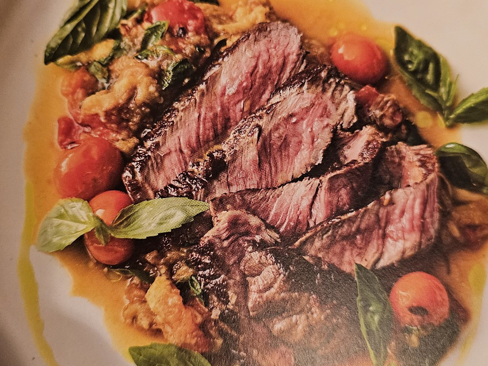 Rumpsteak, Aubergine & Tomaten, Jamie Oliver von kaitlynchang | Hochgeladen von: kaitlynchang