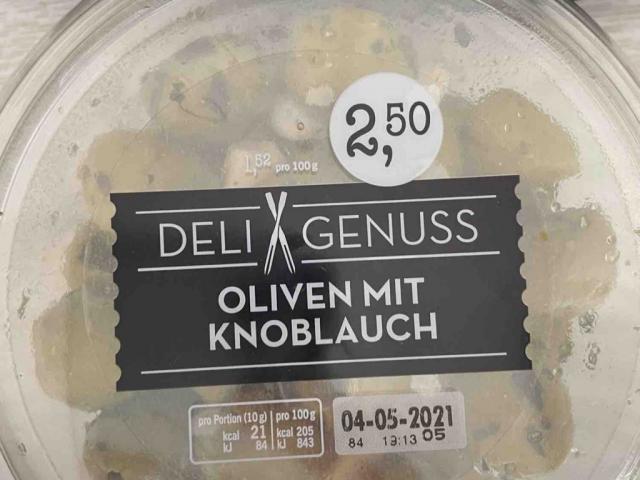 Oliven mit Knoblauch by JeremyKa | Uploaded by: JeremyKa