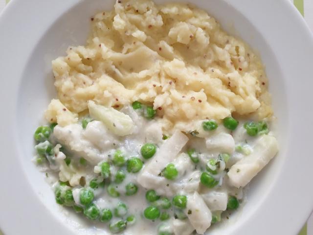 Kartoffel-Senf-Stampf mit  Kohlrabi-Erbsen-Gemüse | Hochgeladen von: Wiwa