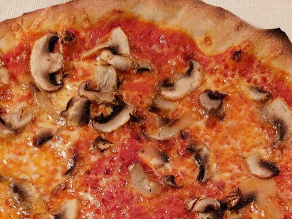 Pizza Funghi von Jora Gode | Hochgeladen von: Jora Gode