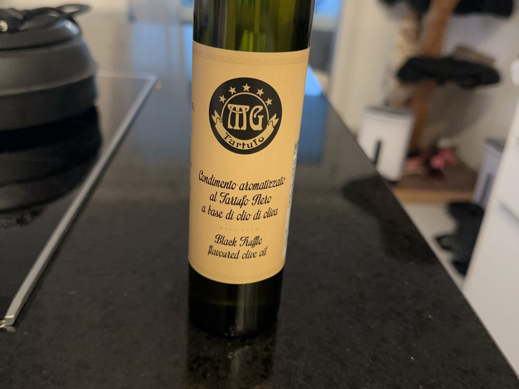 Hochgeladen von: Angiilein