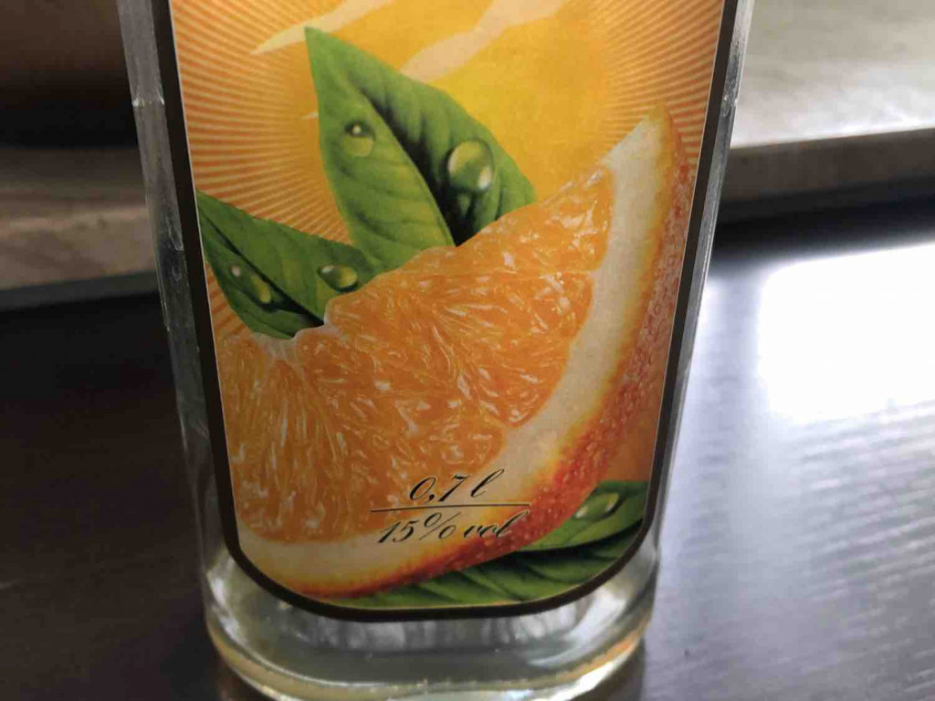 Orangenlikör, 30 Vol.-% von martinautar328 | Hochgeladen von: martinautar328